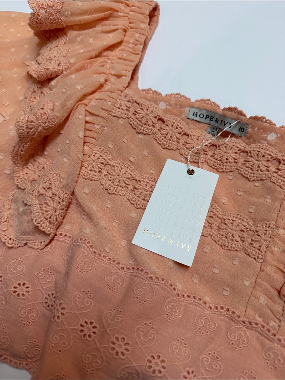 Hope & Ivy Broderie Frill Sleeve Peach Crop Top - Picture 11 of 14
